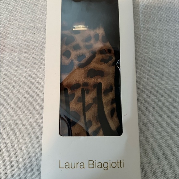 Laura Biagotti purchased in Italy ladies small animal print and fur gloves - Picture 6 of 7